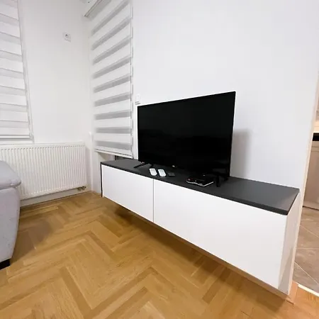 My Way Lukavica 公寓 塞拉耶佛